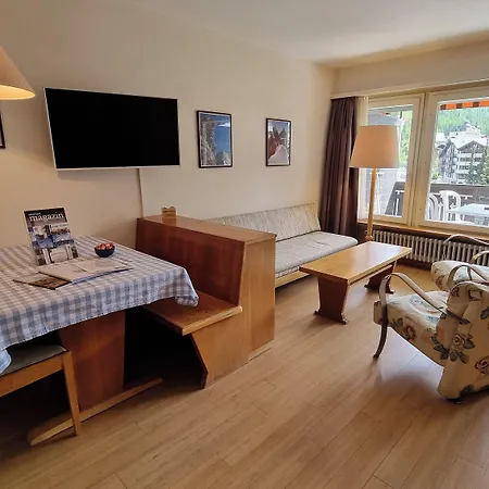 Haus Matten, Findeln Апартаменты Церматт